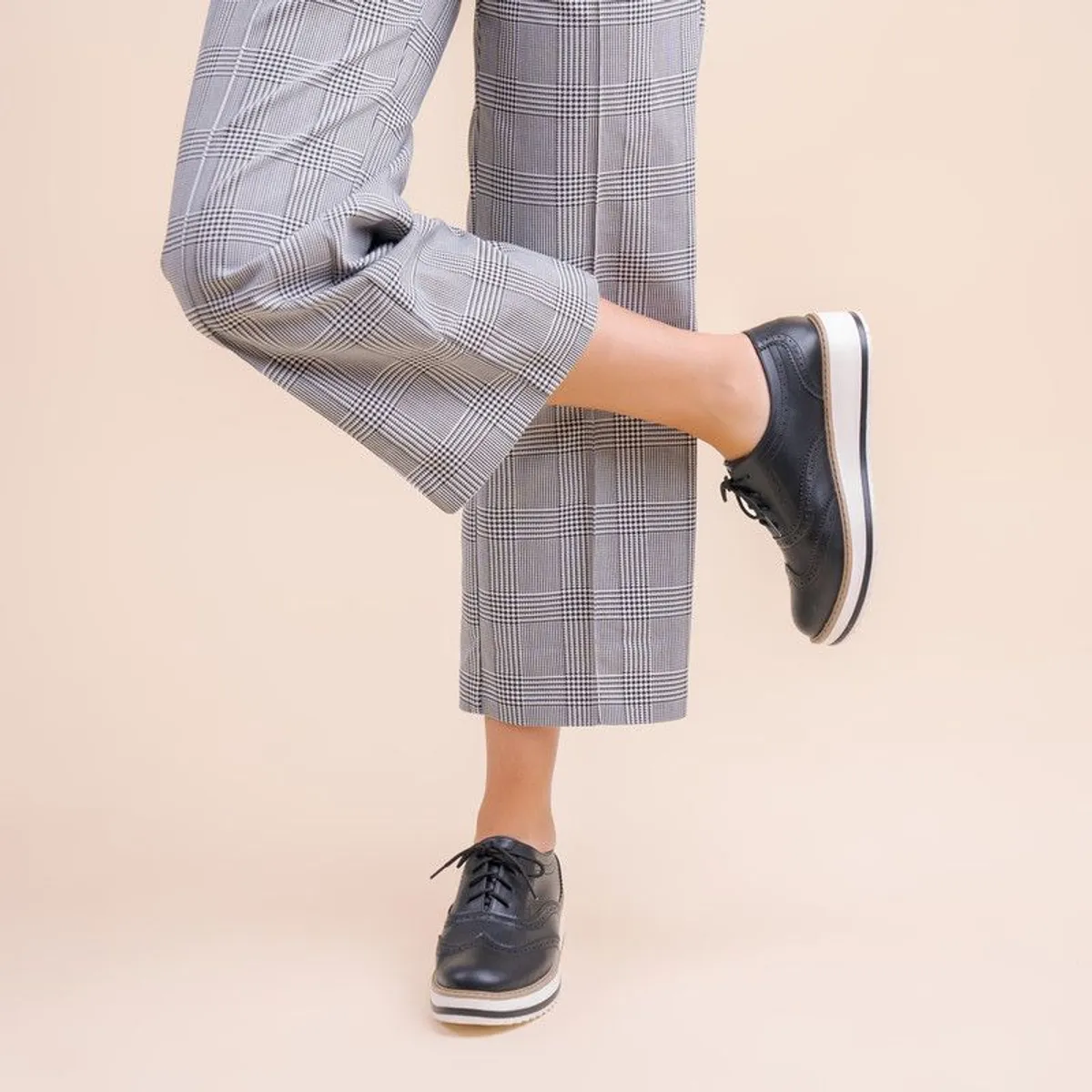 KAWKI - ZAPATOS DE MUJER OXFORD EJECUTIVA NEGRA