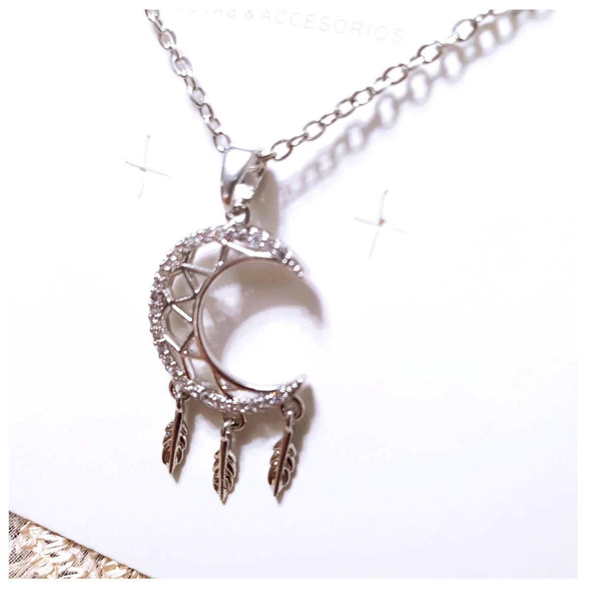 FERNANDA ROMERO JOYAS Y ACCESORIOS - Collar "LUNA  ATRAPASUEÑOS"  en Acero Plateado con cristales