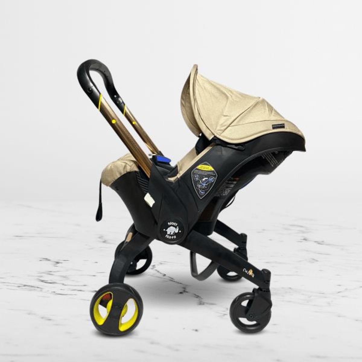 CUZKA - Coche Portabebés 2 en 1 para Bebés «DONNA GOLD» Beige
