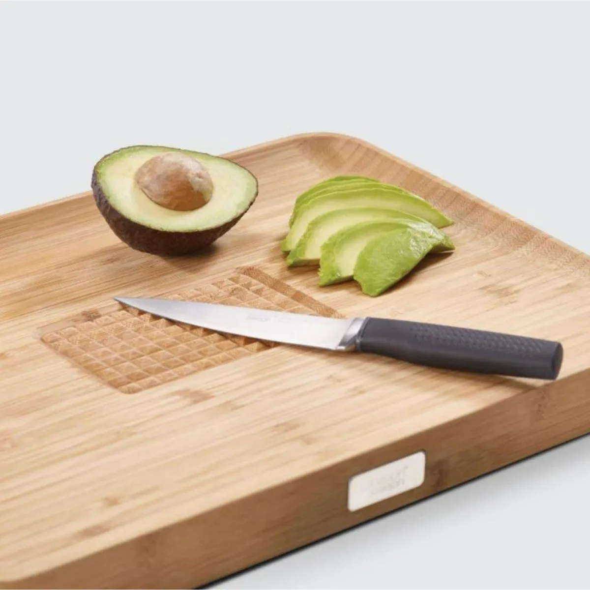 CRATE & BARREL - Tabla de Picar Multifunción Bamboo JOSEPH JOSEPH