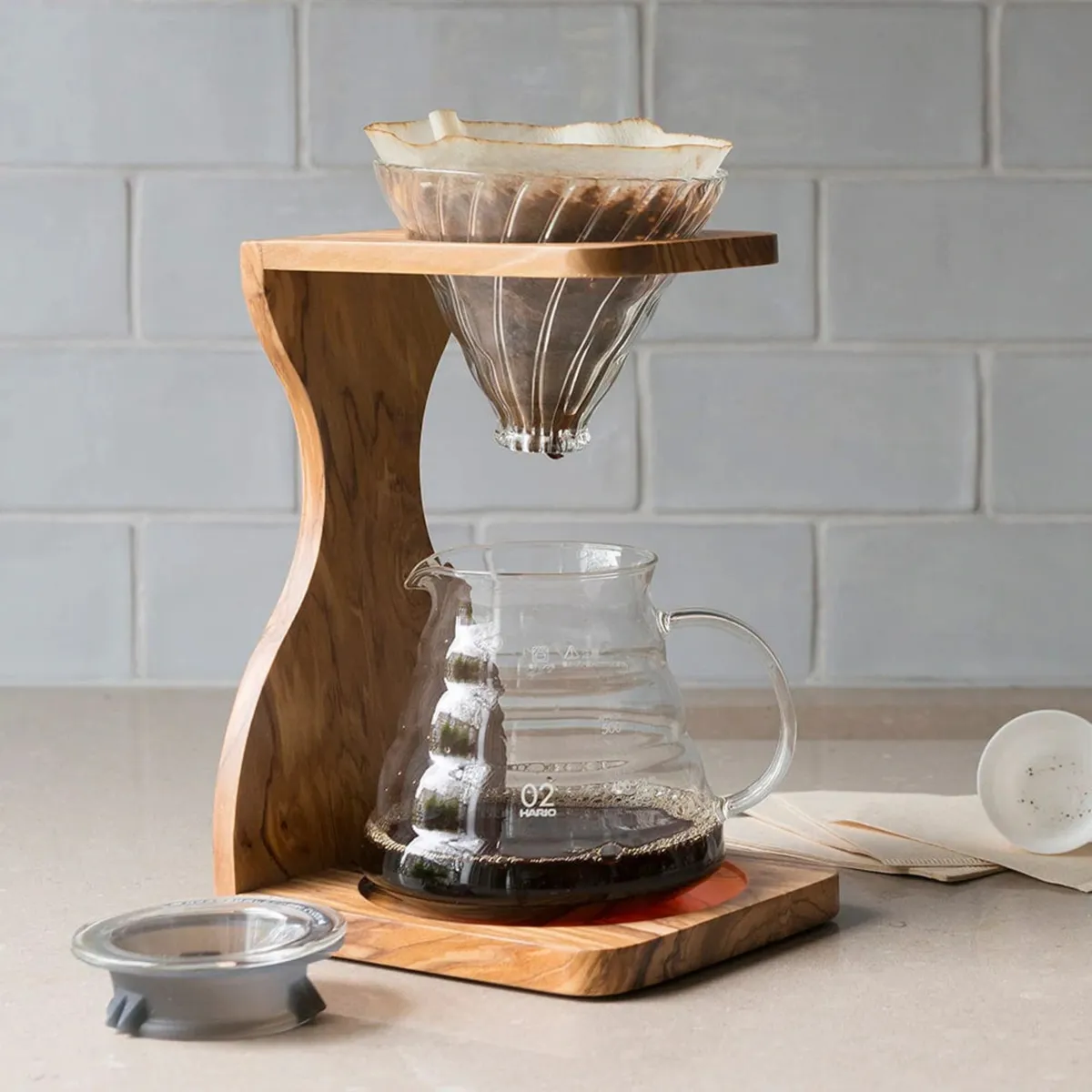 CRATE & BARREL - Kit V60 de 1 a 4 Tazas con Stand Olivo