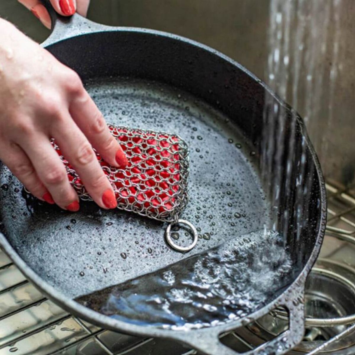 CRATE & BARREL - Almohadilla De Limpieza Inoxidable Lodge