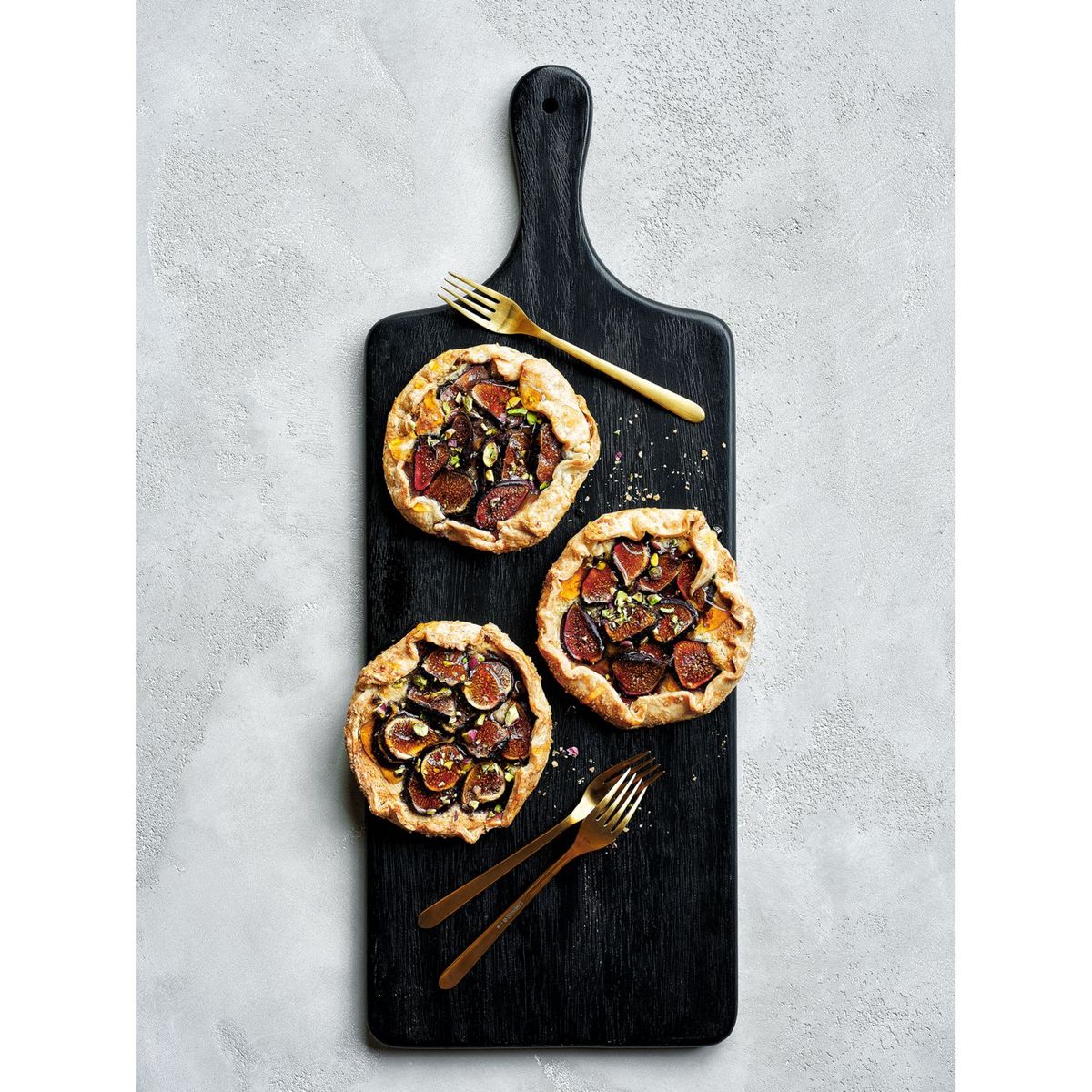 CRATE & BARREL - Tabla De Servir Tondo De Madera Ebonizada