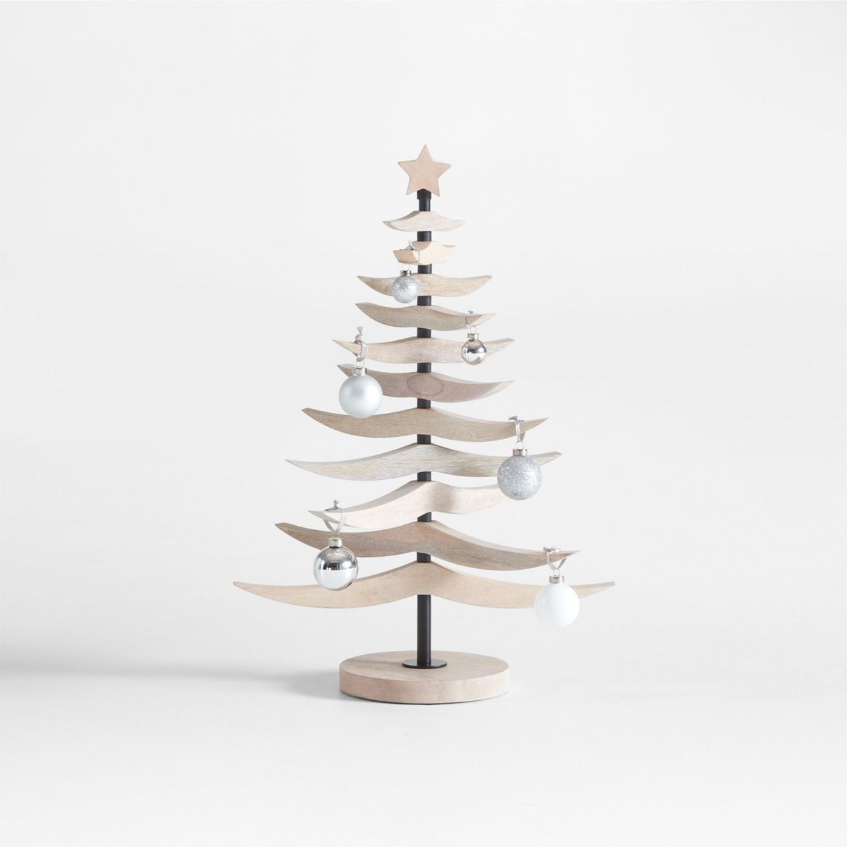 CRATE & BARREL - Árbol de Navidad de Madera Blanqueada Tannenbaum