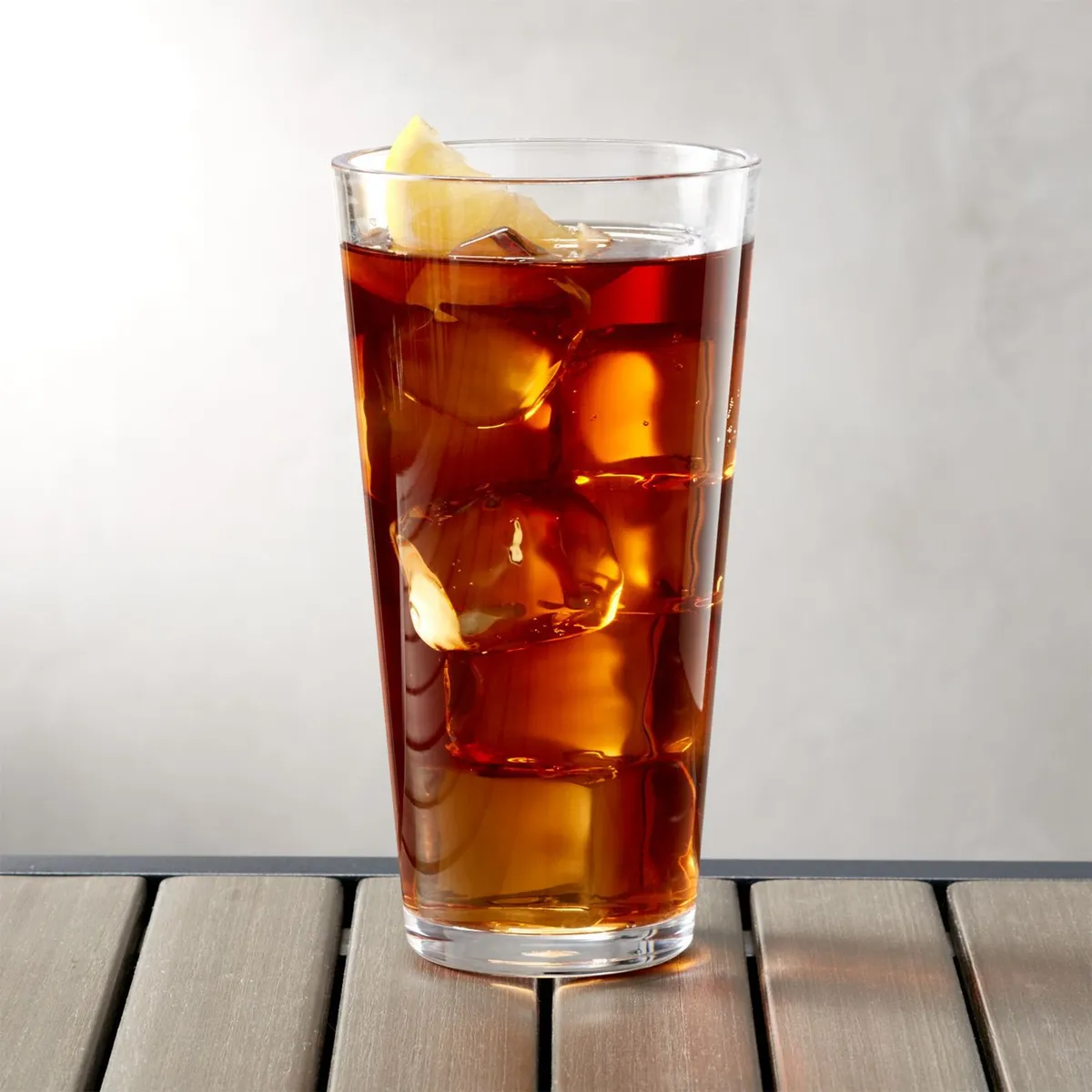 CRATE & BARREL - Vaso de Acrílico Pop de 710 Ml Transparente