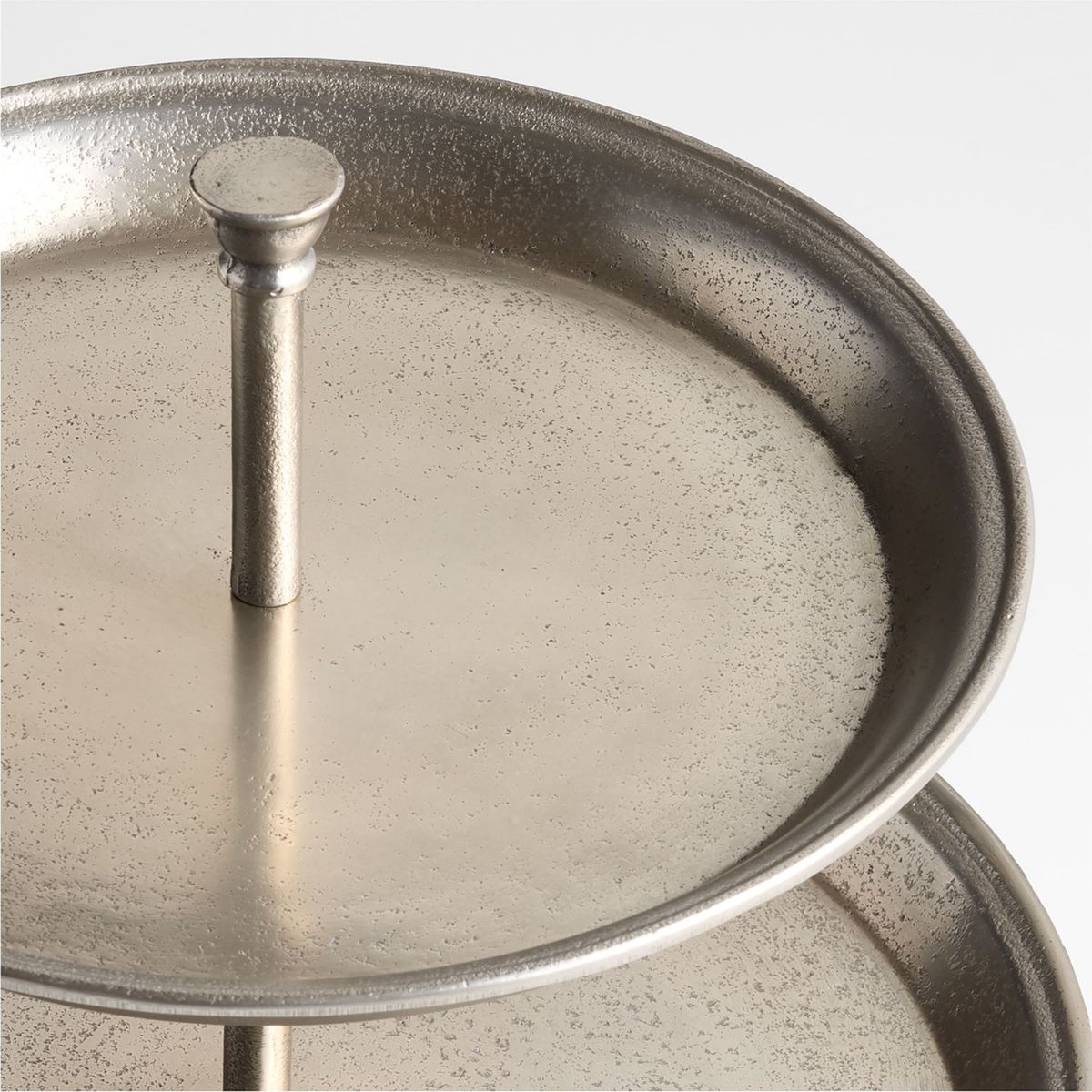 CRATE & BARREL - Fuente Argento de 2 Niveles