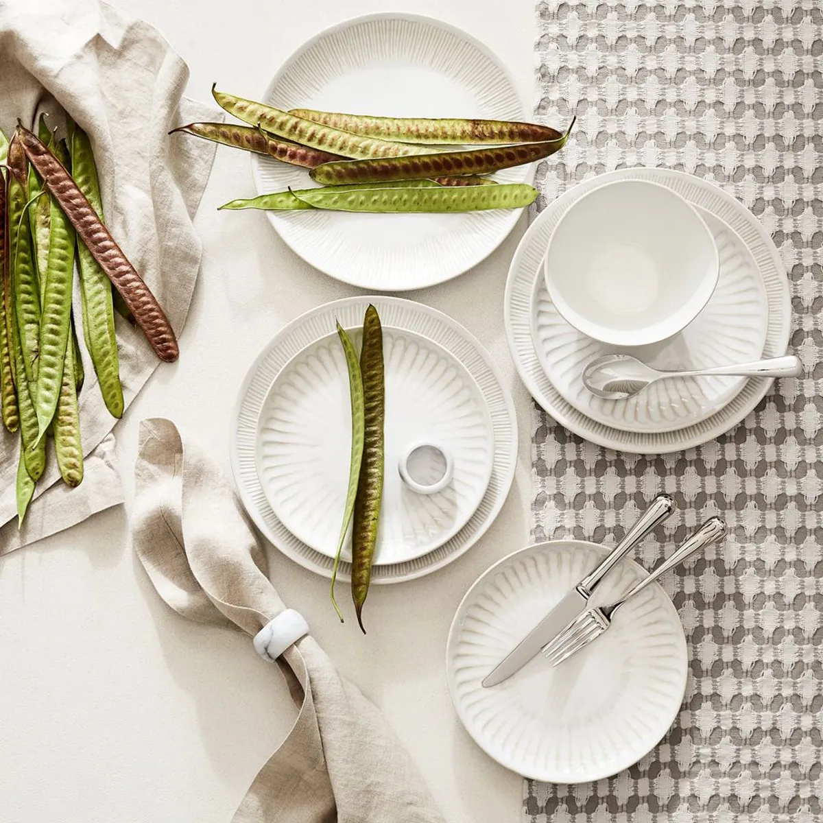 CRATE & BARREL - Plato De Fondo Dover Blanco
