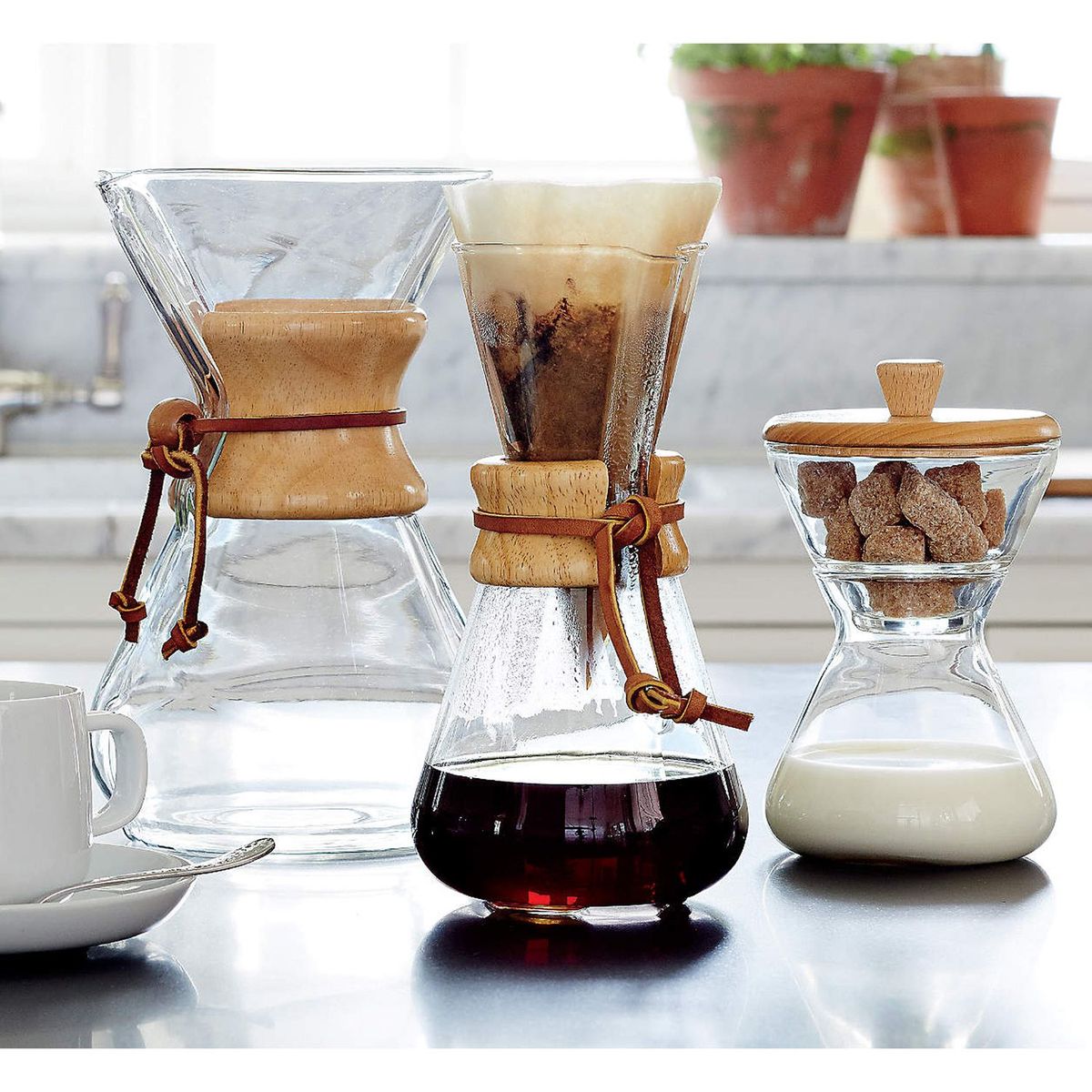 CRATE & BARREL - Set de 100 Filtros para Café de Media Luna CHEMEX