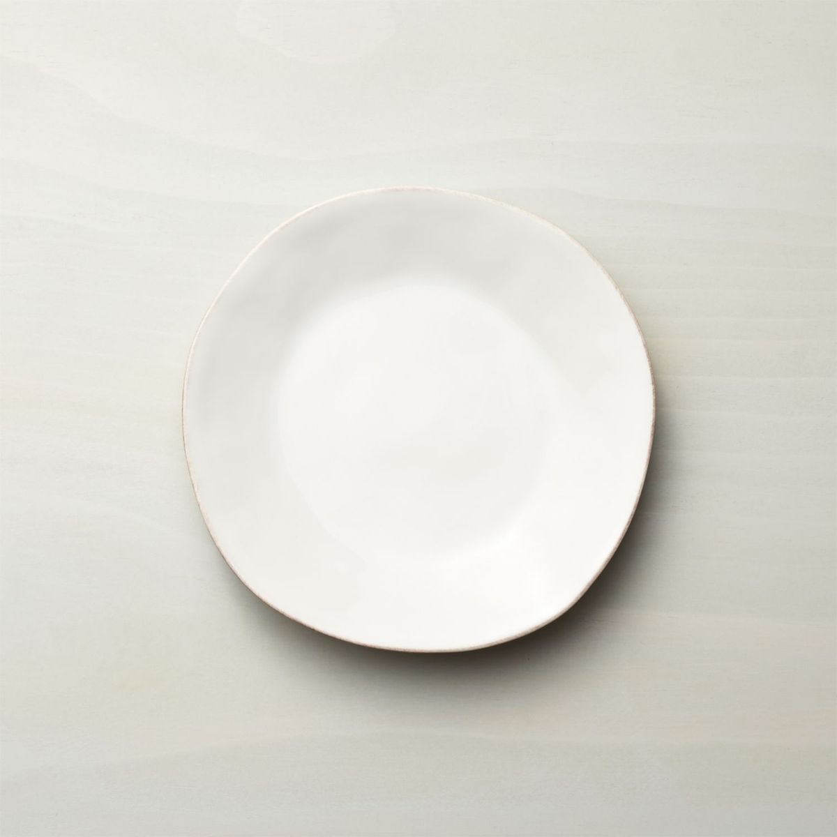 CRATE & BARREL - Plato para Ensalada Marin Blanco