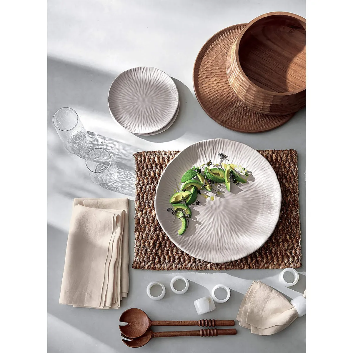 CRATE & BARREL - Set 2 Cucharones Para Ensalada Acacia Burke
