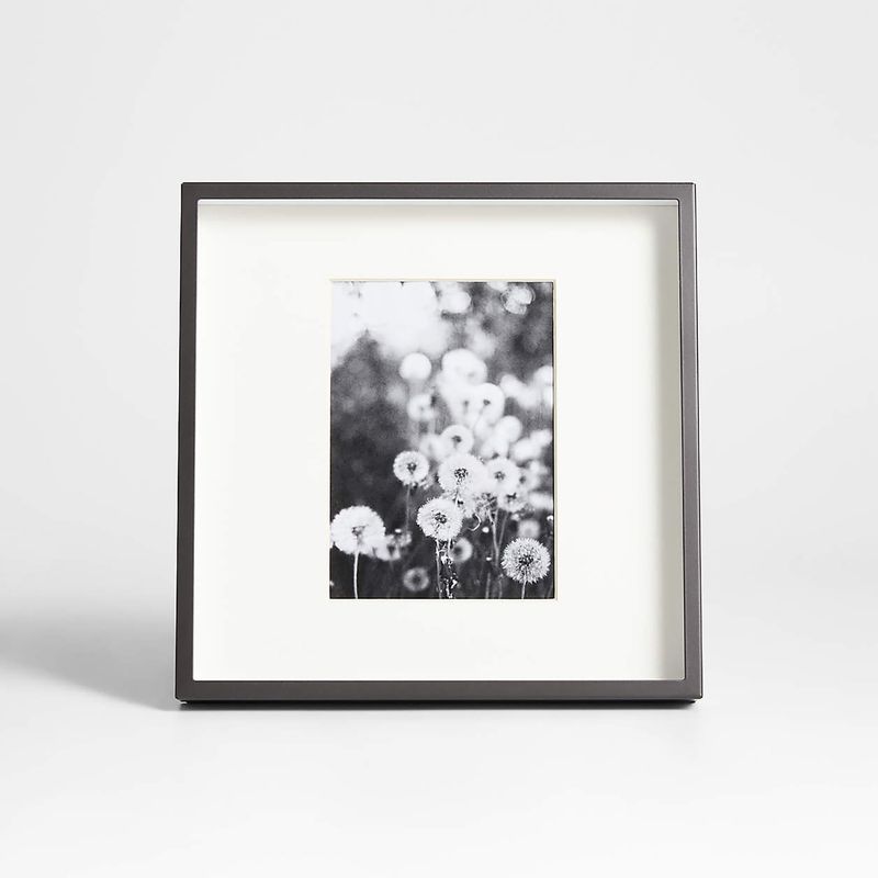 CRATE & BARREL - Marco De Foto Negro Cepillado 27cm