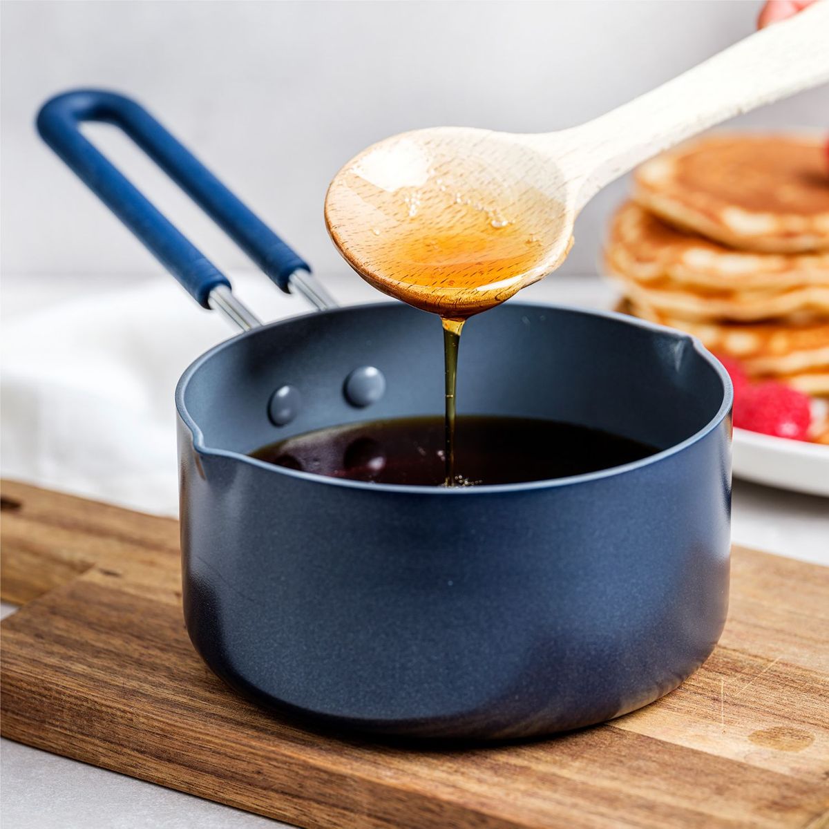 CRATE & BARREL - Olla Greenpan Mini 1qt