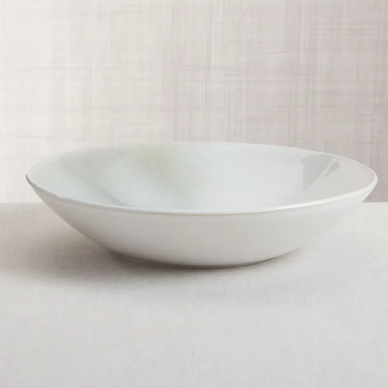 CRATE & BARREL - Bowl Bajo de Cerámica Ora