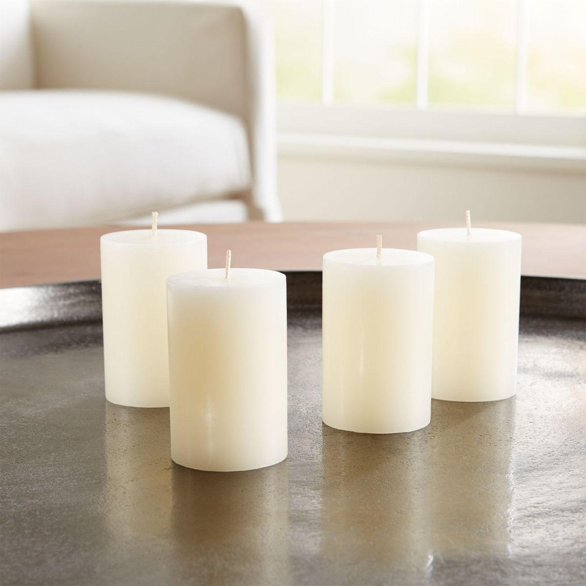 CRATE & BARREL - Set de 4 Velas Pillar 5x8cm