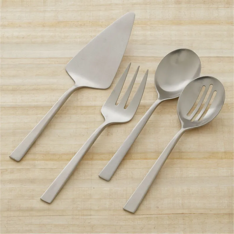 CRATE & BARREL - Juego de 5 Piezas (1 puesto) de Cubiertos Clark CAMBRIDGE SILVERSMITHS