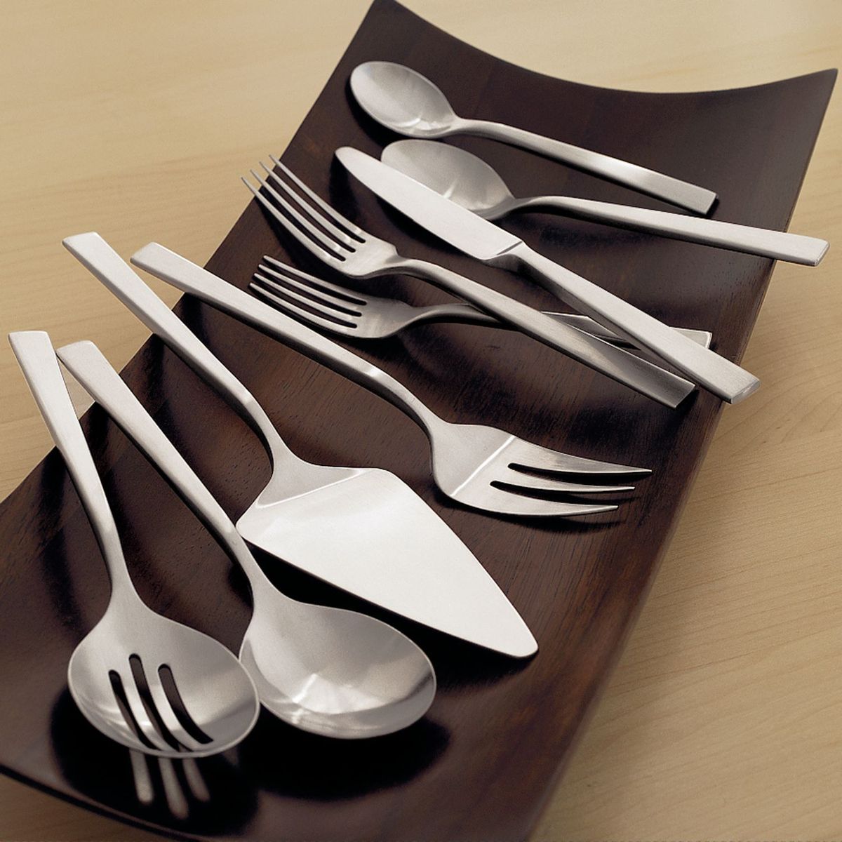 CRATE & BARREL - Juego de 5 Piezas (1 puesto) de Cubiertos Clark CAMBRIDGE SILVERSMITHS