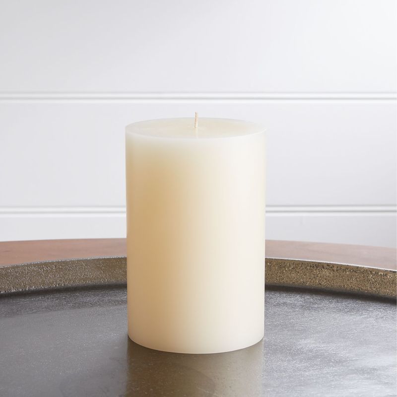 CRATE & BARREL - Vela Pillar 10x15cmVela Pillar 10x15cm