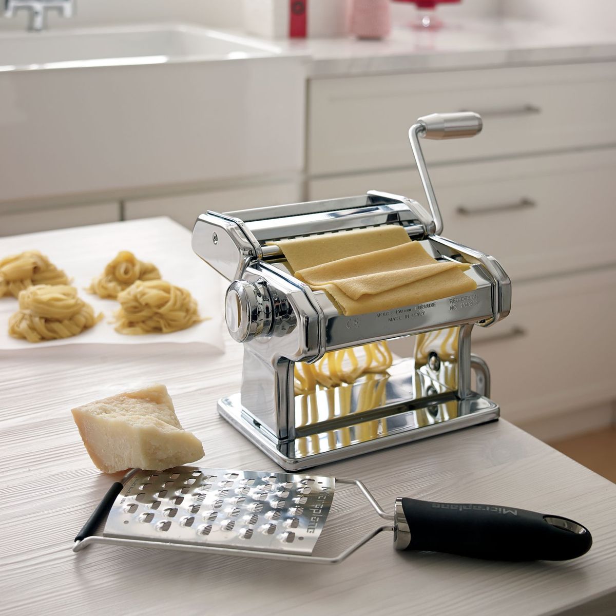 CRATE & BARREL - Máquina Para Hacer Pasta De Aluminio Atlas 150