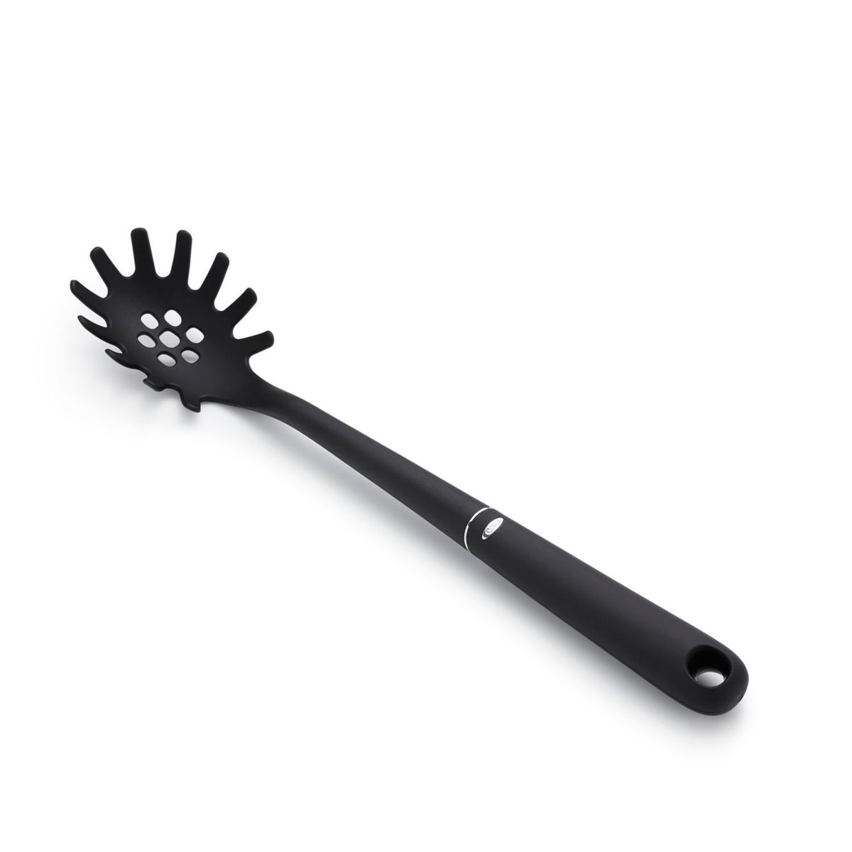 CRATE & BARREL - Cuchara de Pasta de Nylon OXO