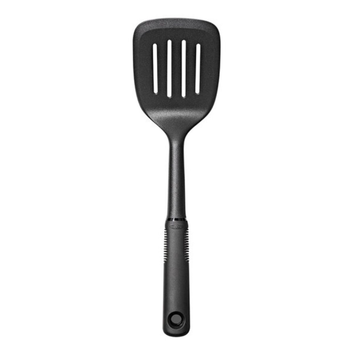 CRATE & BARREL - Espátula Ranurada de Nylon OXO