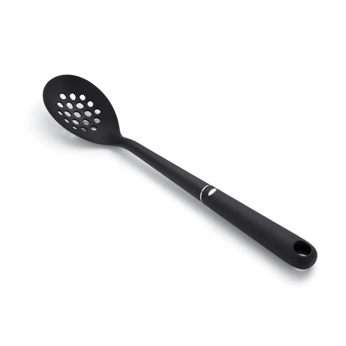 CRATE & BARREL - Cucharón Ranurado de Nylon OXO