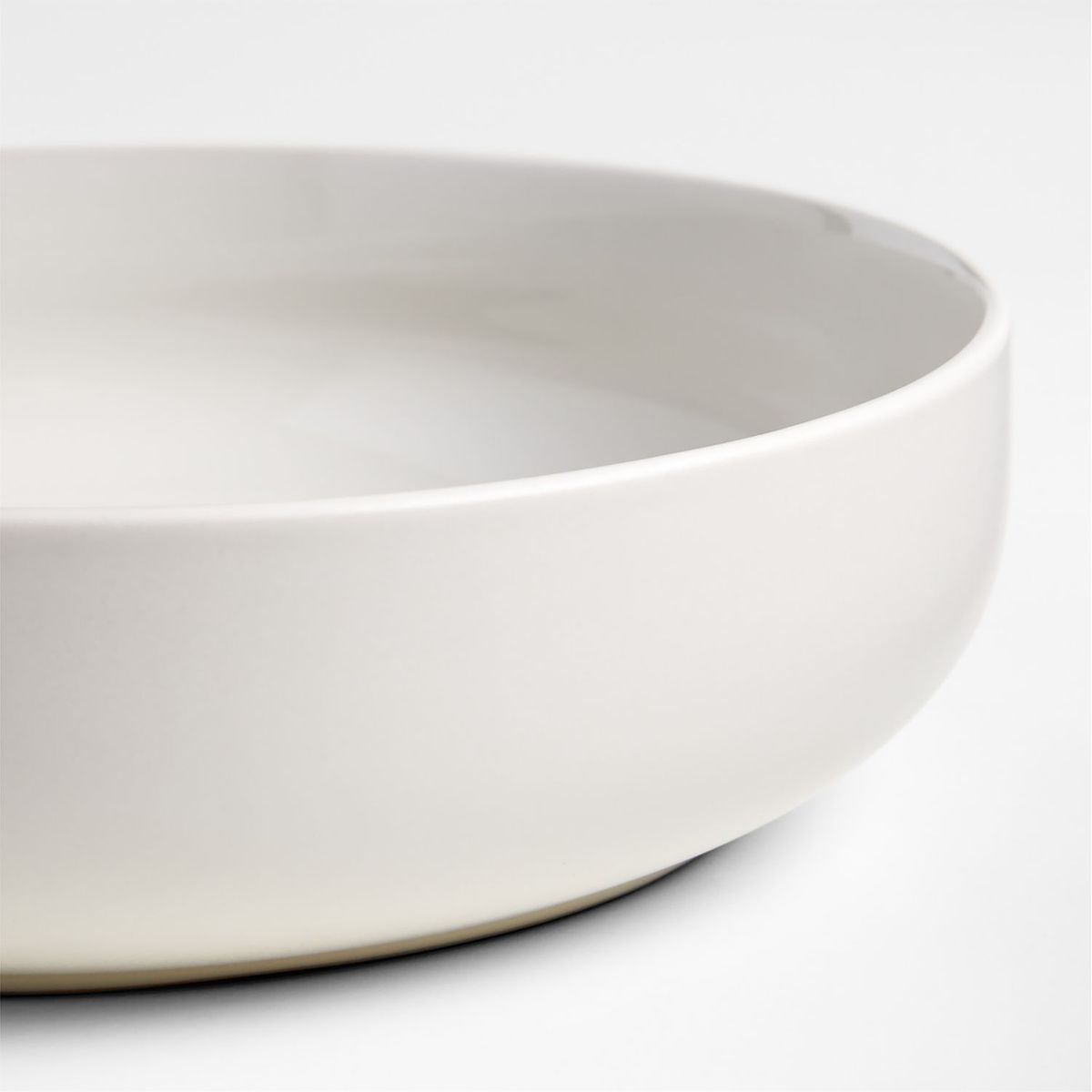 CRATE & BARREL - Bowl Bajo Hudson