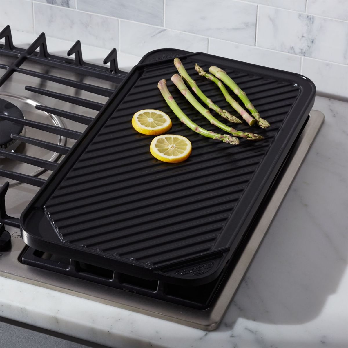CRATE & BARREL - Plancha Grill de Cerámica Reversible