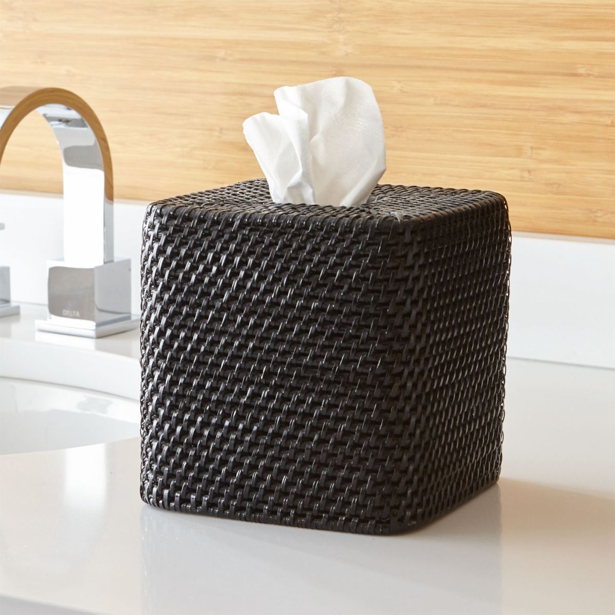 CRATE & BARREL - Porta Tissue Cuadrado Sedona Negro