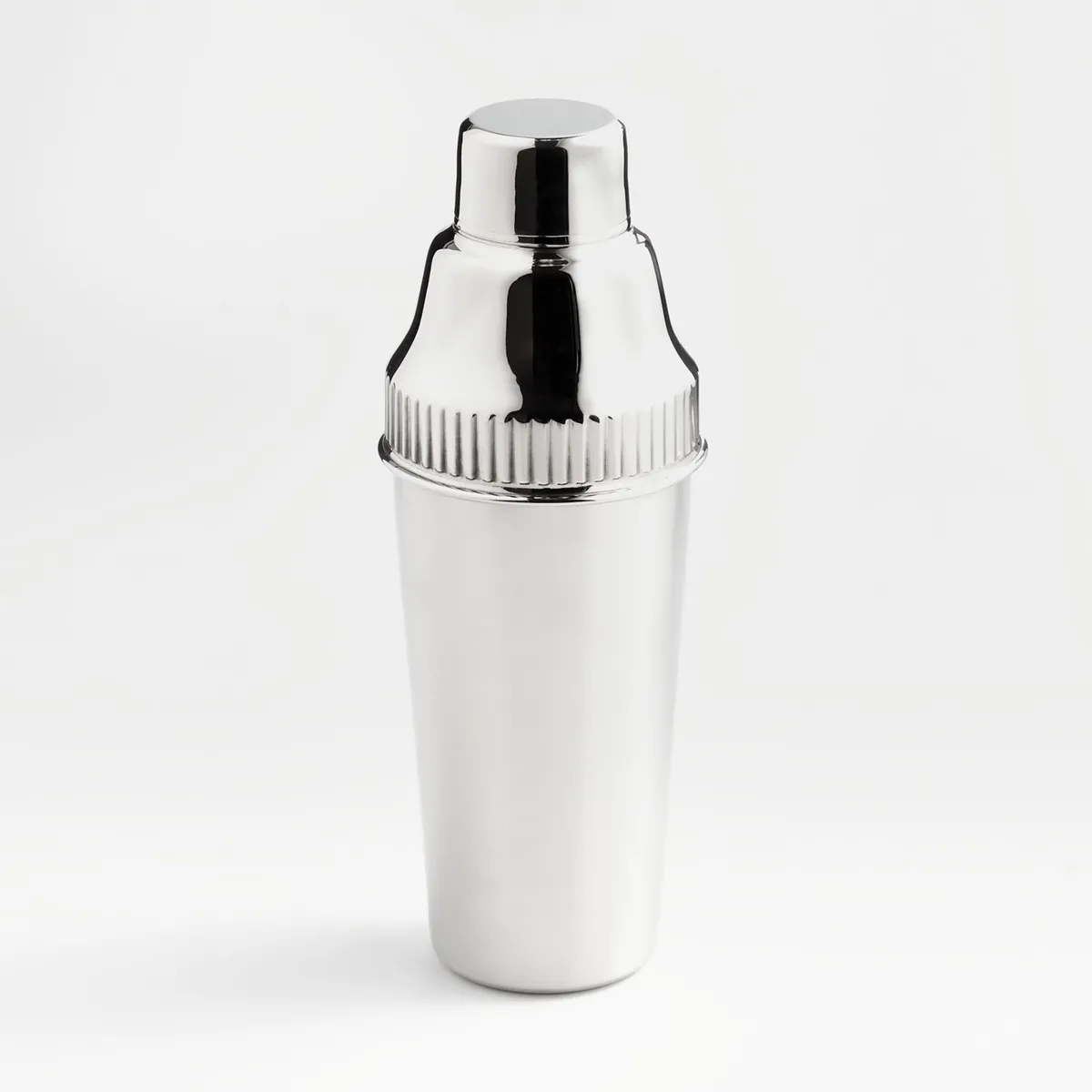 CRATE & BARREL - Bar Shaker Nara 