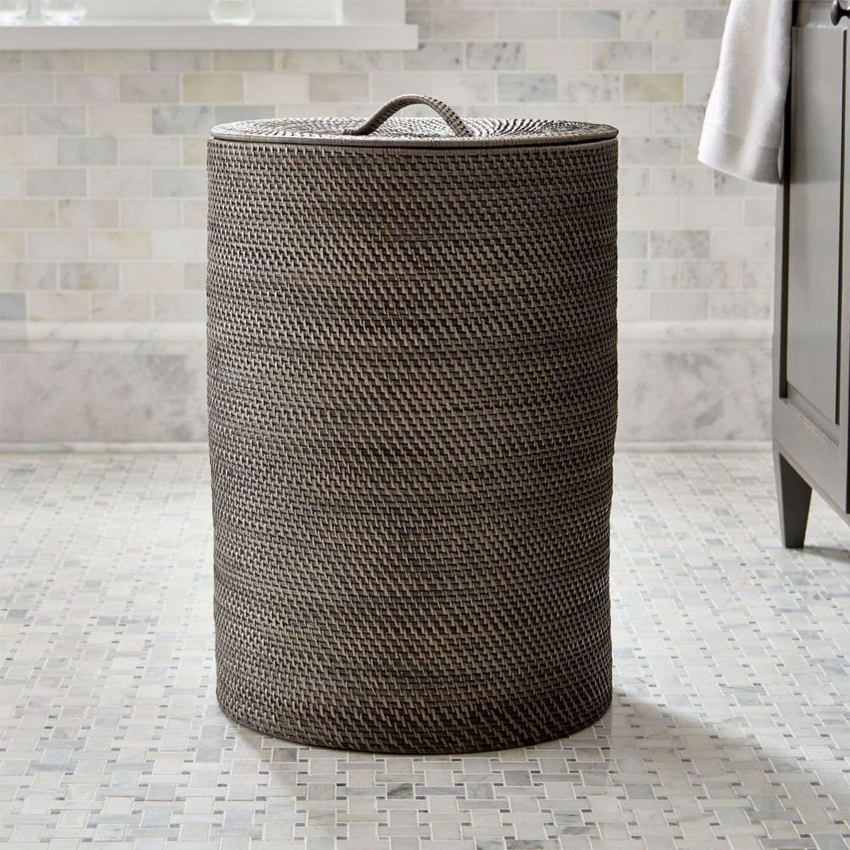 CRATE & BARREL - Canasta Sedona Gris