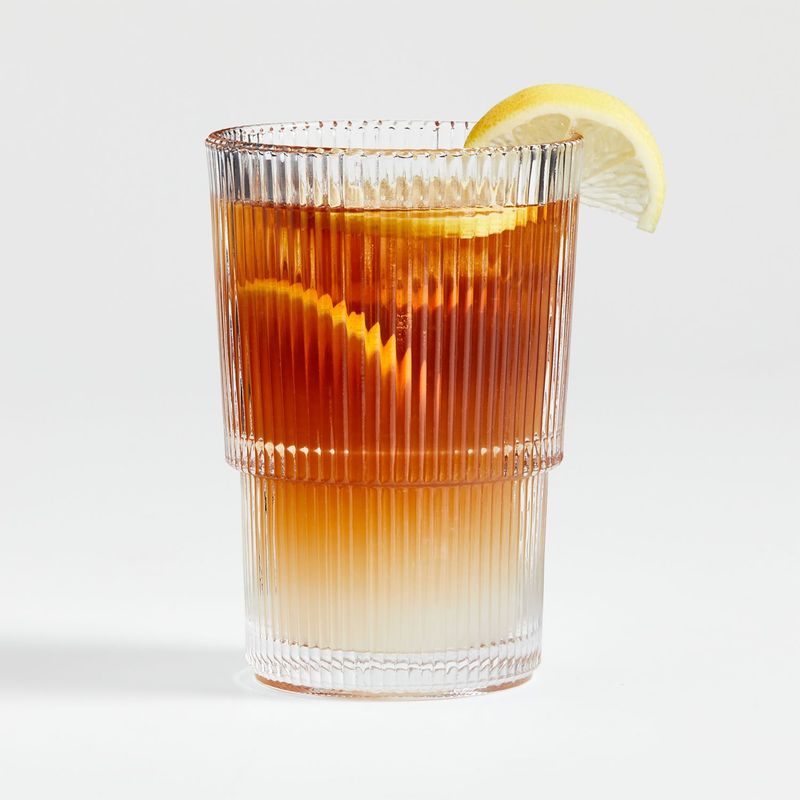 CRATE & BARREL - Vaso Alto Atwell Ribbed