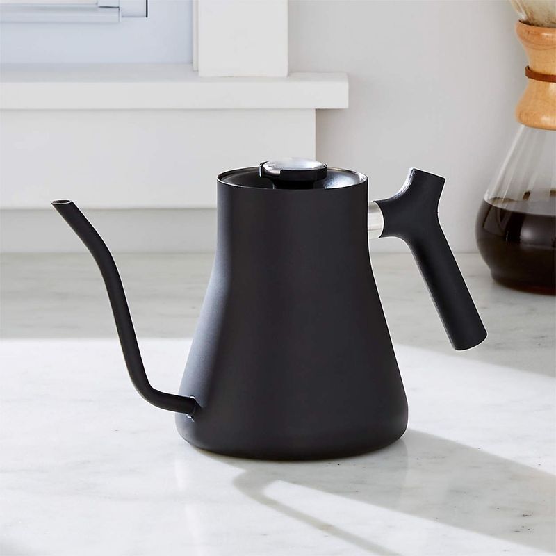 CRATE & BARREL - Hervidor de Estufa Stagg Negro FELLOW