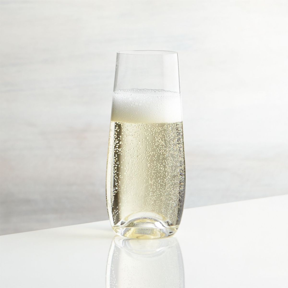 CRATE & BARREL - Copa sin Base para Champagne Lulie