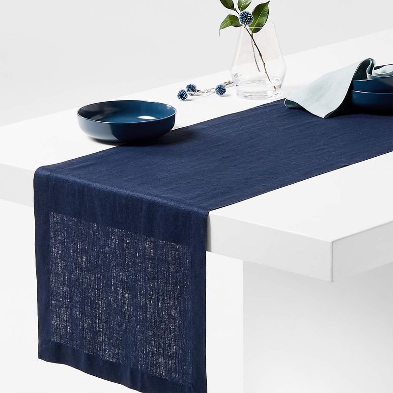 CRATE & BARREL - Camino de Mesa Marin de Lino 305cm