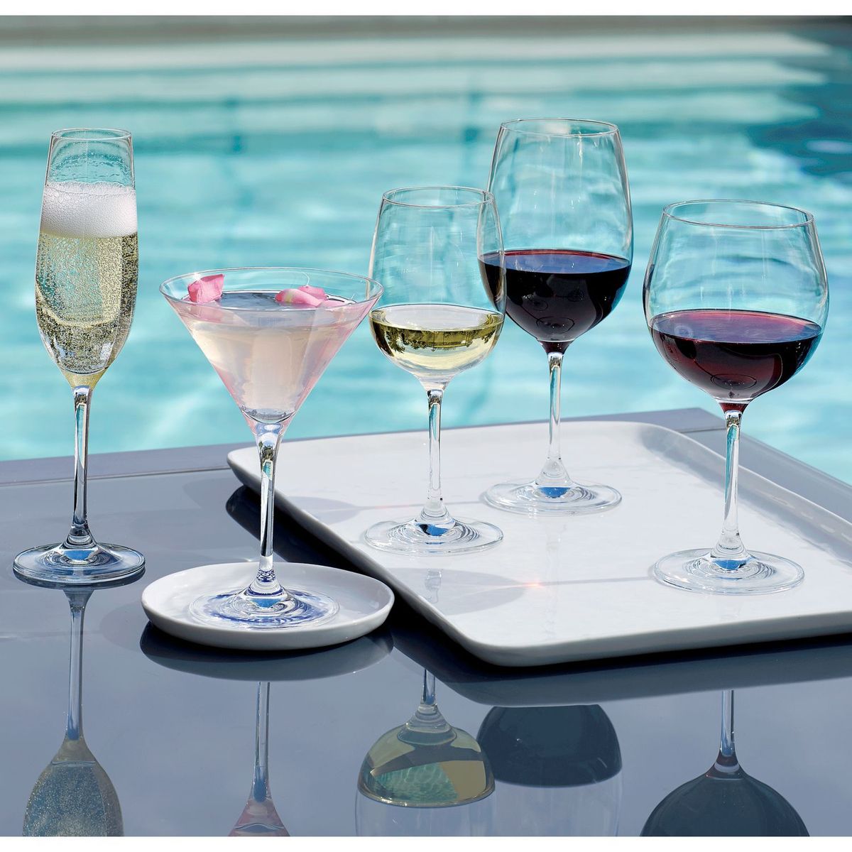 CRATE & BARREL - Copa de Vino Tinto Viv 591 ml