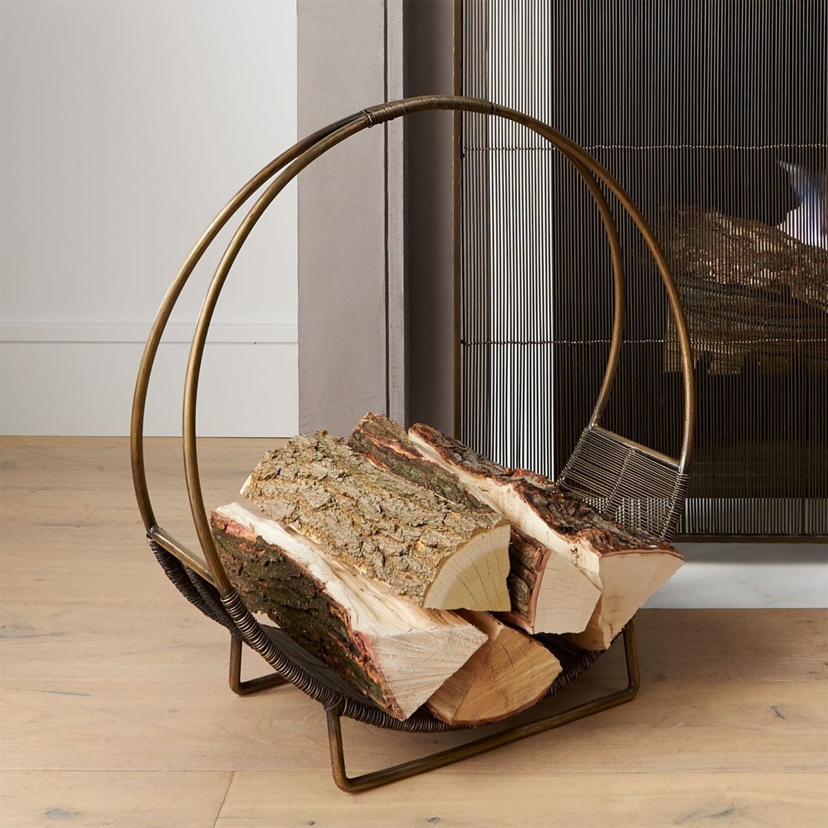 CRATE & BARREL - Portaleña de Latón Envejecido Crate & Barrel