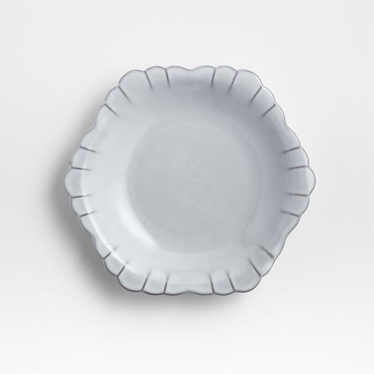CRATE & BARREL - Plato de Ensalada de Porcelana Lira White