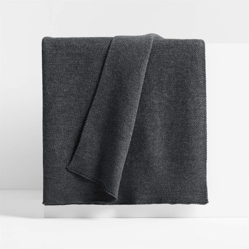 CRATE & BARREL - Manta Calda Chantilly Negra