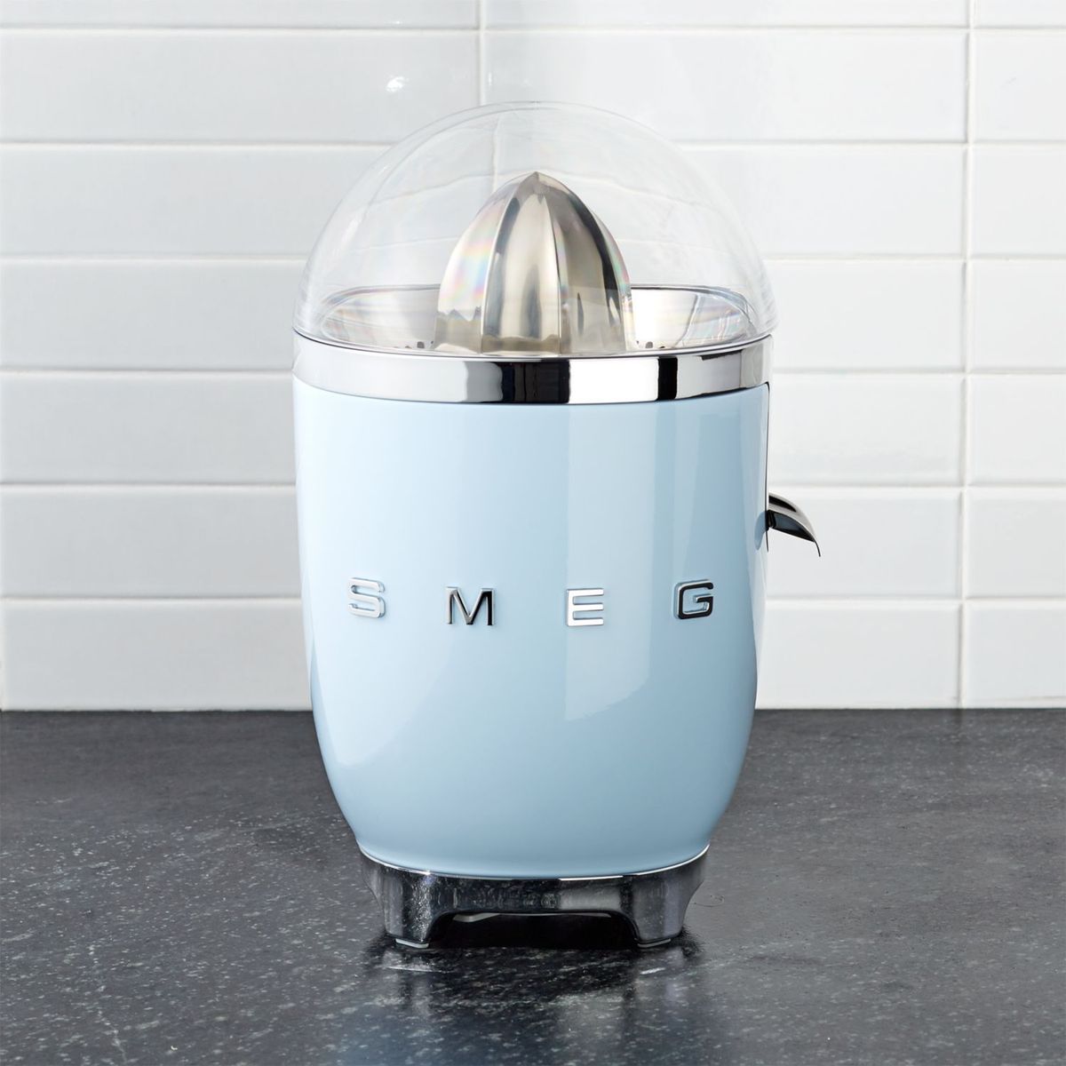 CRATE & BARREL - Exprimidor de Cítricos SMEG Celeste