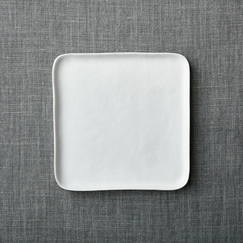 CRATE & BARREL - Plato para Ensalada Cuadrado Mercer