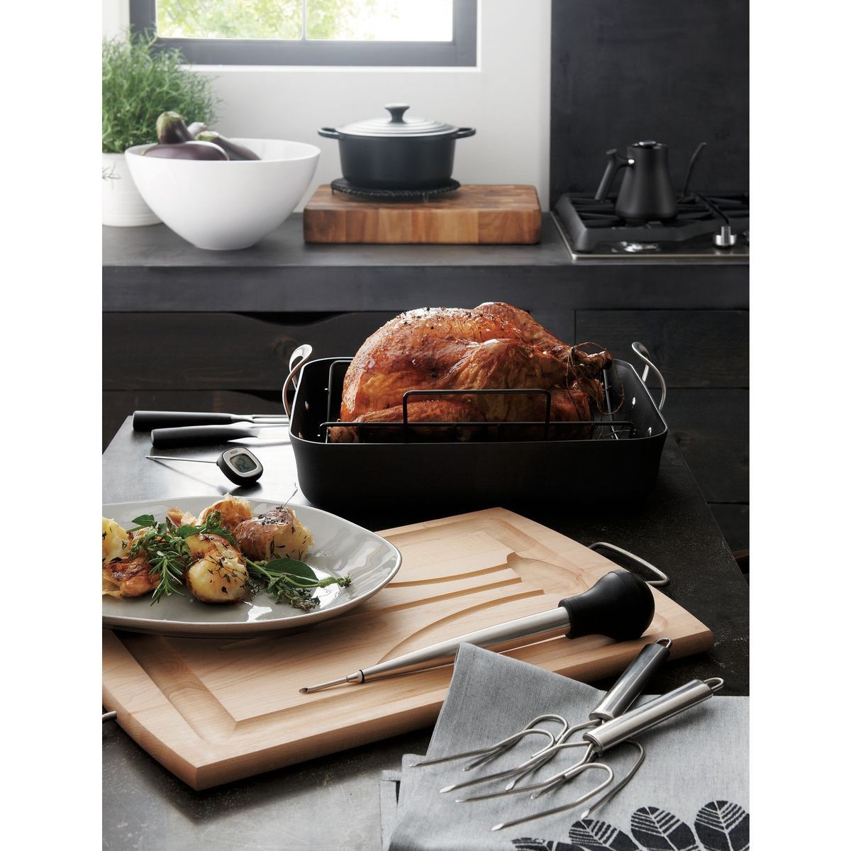 CRATE & BARREL - Set de Utensilios para Hornear 10 Piezas Antiadherente Calphalon