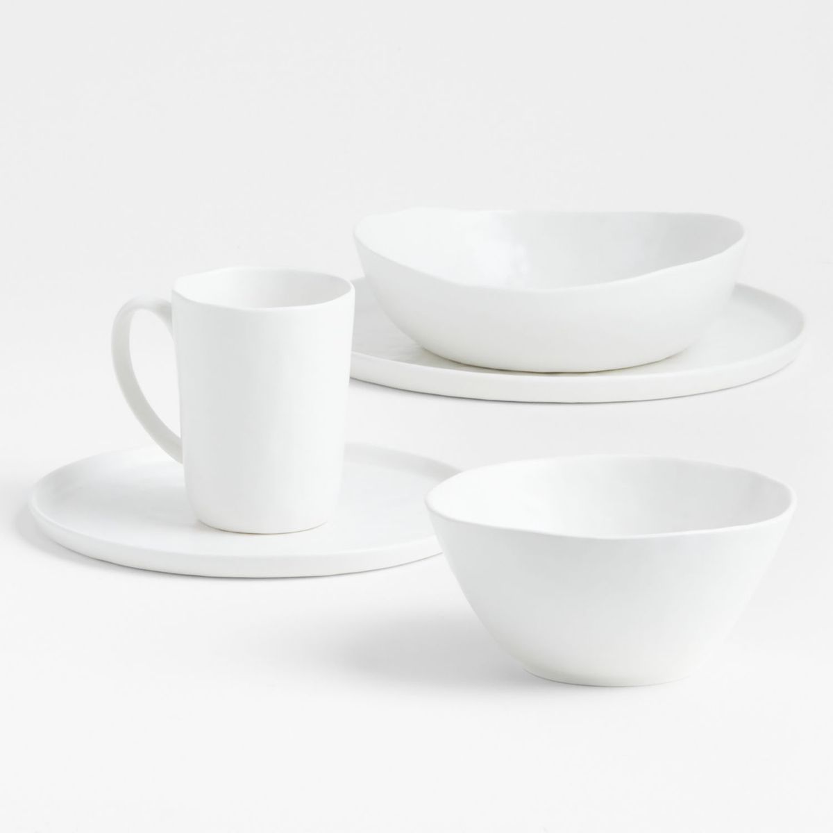 CRATE & BARREL - Plato de Fondo Mercer