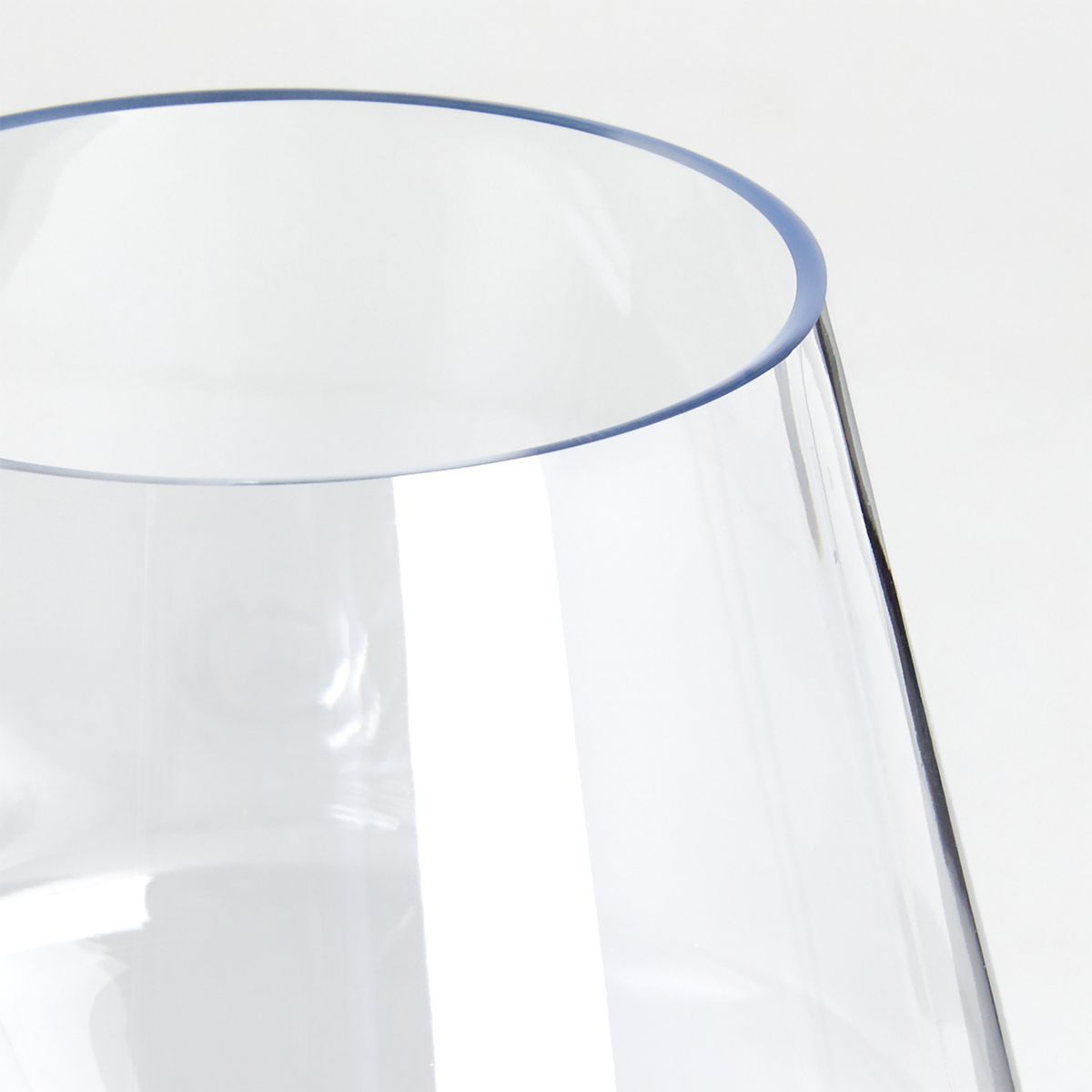 CRATE & BARREL - Copa De Vino Schott Zwiesel Tour