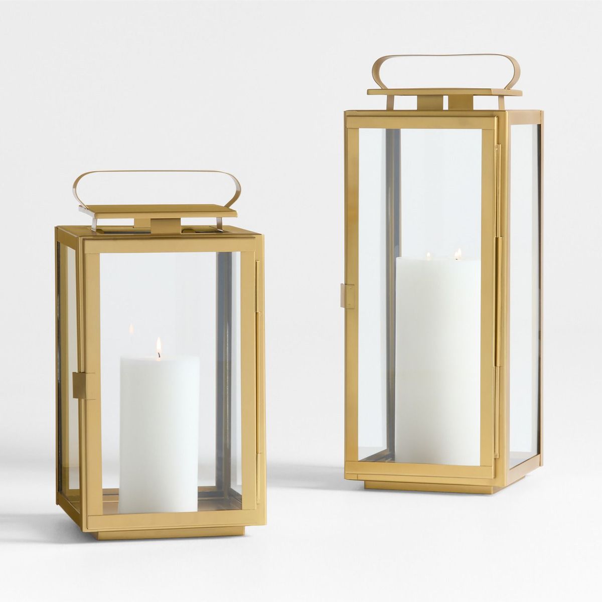 CRATE & BARREL - Farol Walker para Exteriores