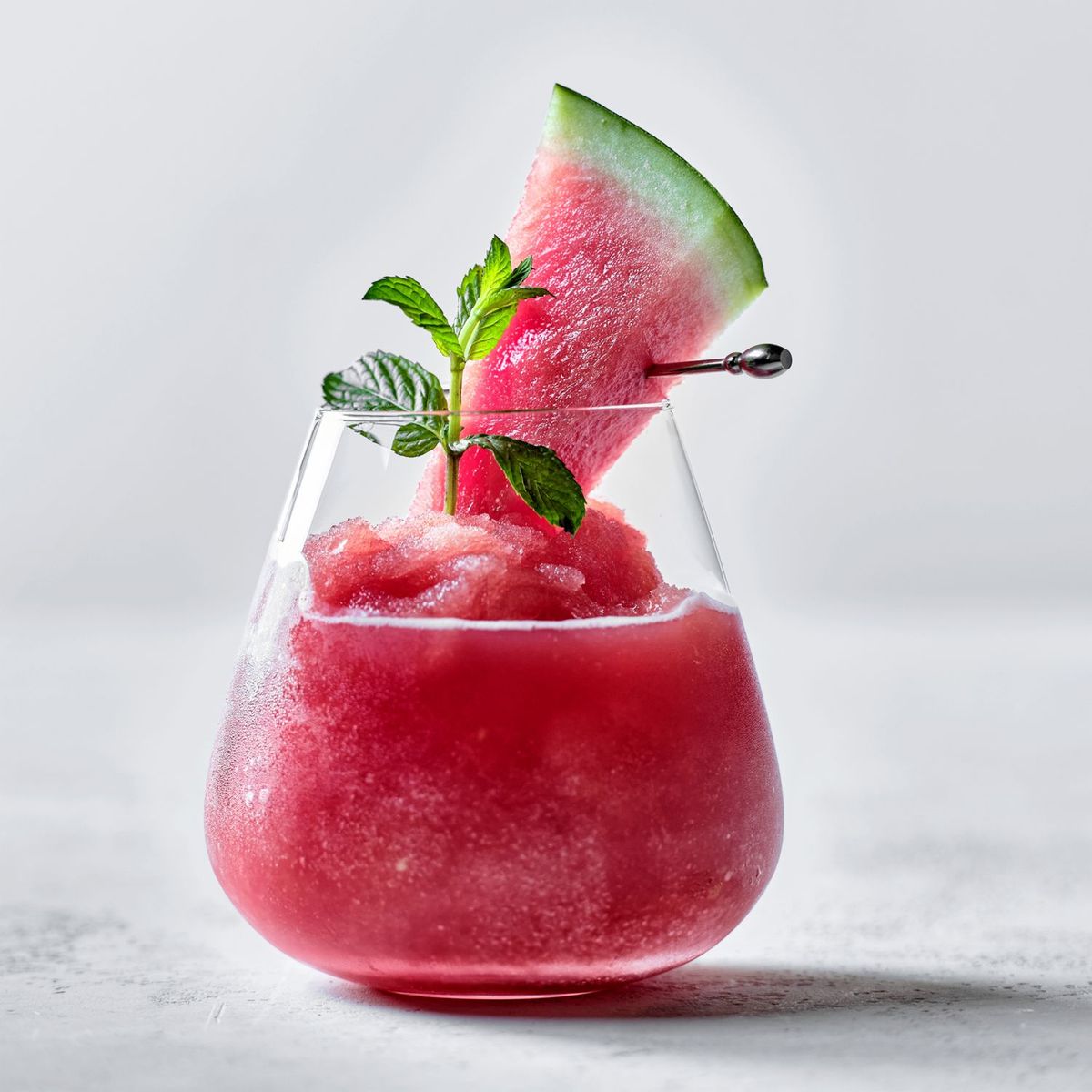 CRATE & BARREL - Copa de Vino Tinto Hip