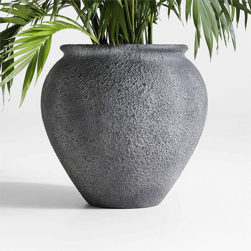 CRATE & BARREL - Maceta Mediana Negro Ophelia
