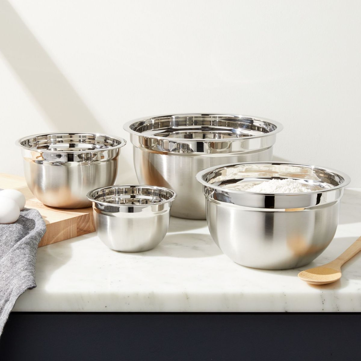 CRATE & BARREL - Set de 4 Bowls de Acero Inoxidable