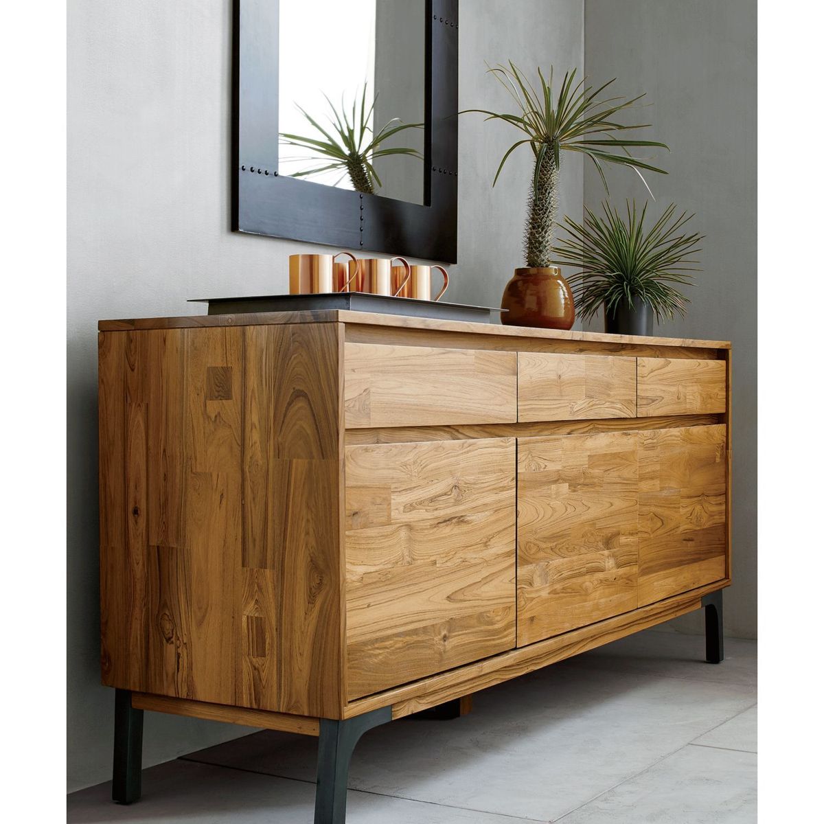 CRATE & BARREL - Aparador Lakin de Madera de Teca 3 Cajones 3 Puertas
