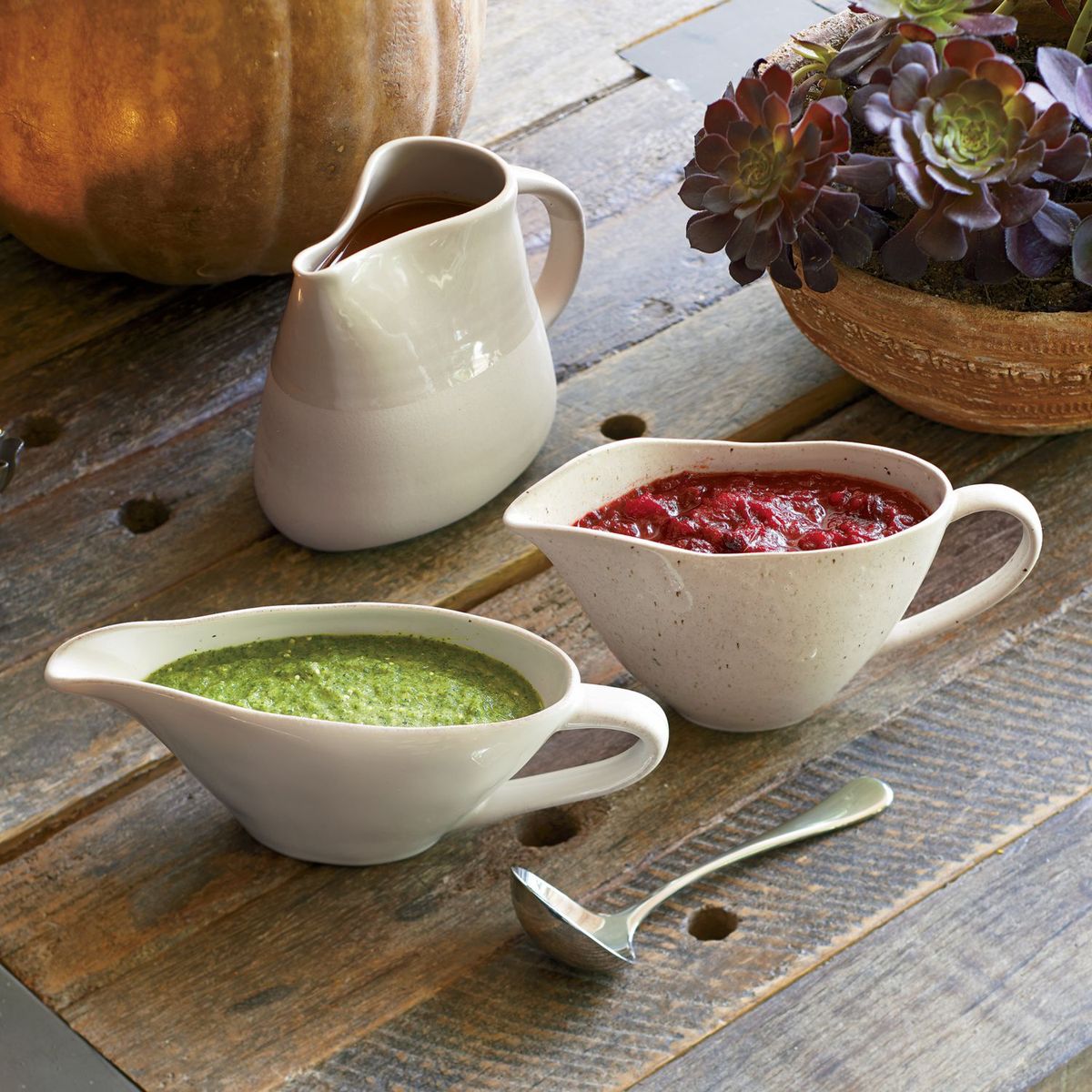 CRATE & BARREL - Salsero Marin Blanco