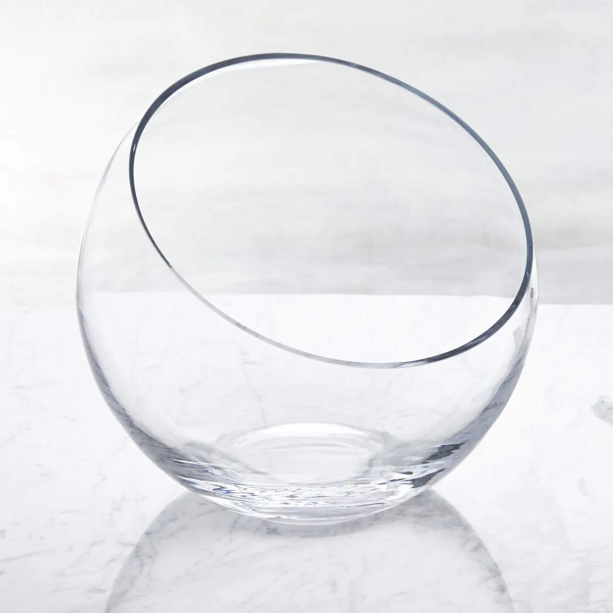 CRATE & BARREL - Bowl Tilt Grande de 28cm